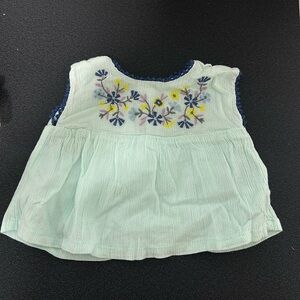 Baby gap shirt